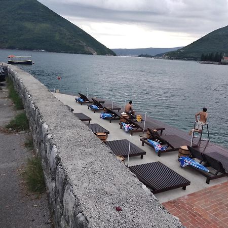 Old House Perast Apartment ภายนอก รูปภาพ