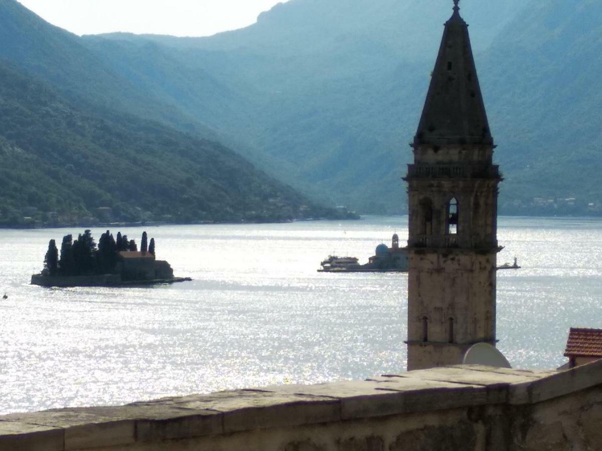Old House Perast Apartment ภายนอก รูปภาพ