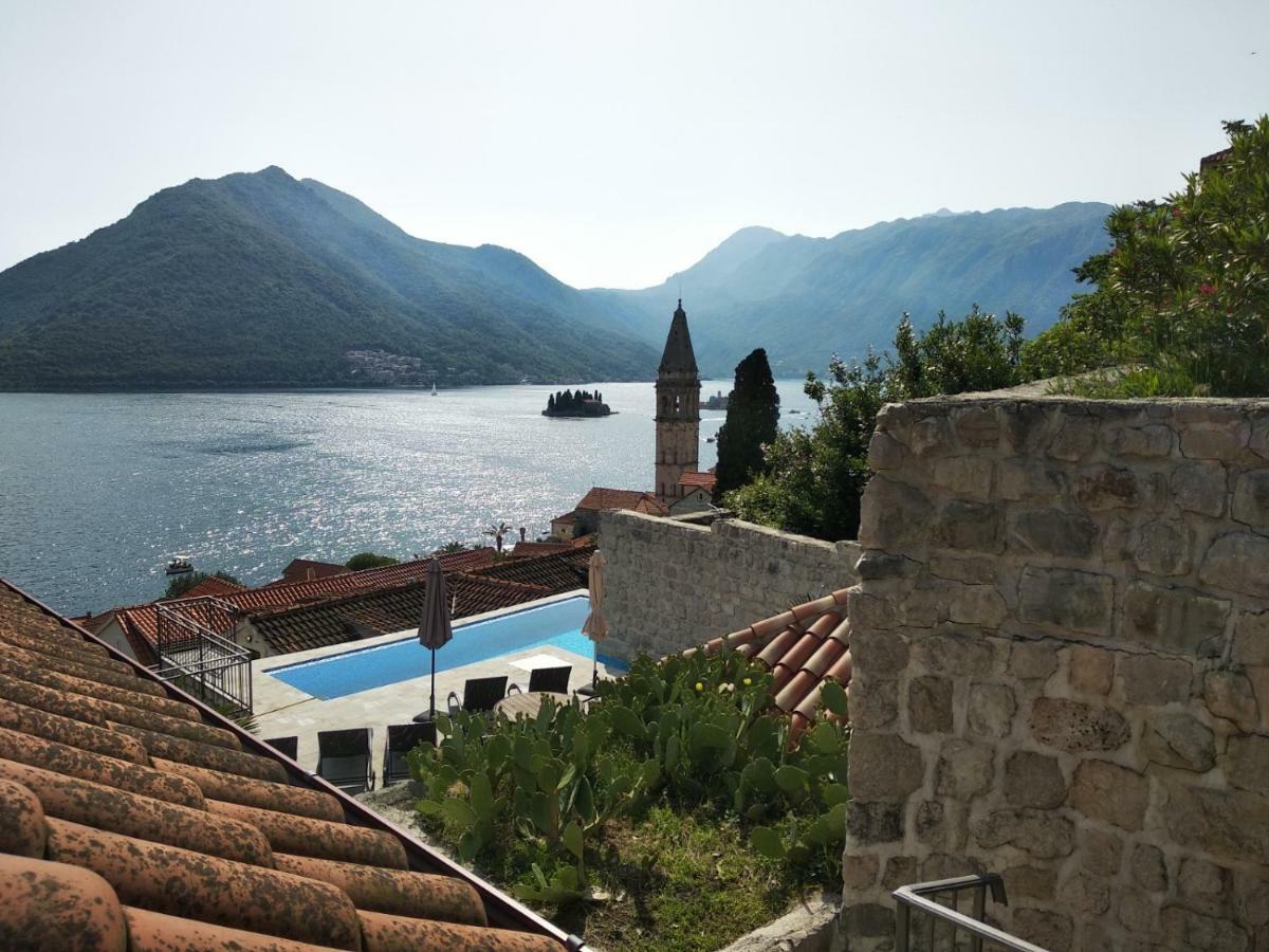 Old House Perast Apartment ภายนอก รูปภาพ